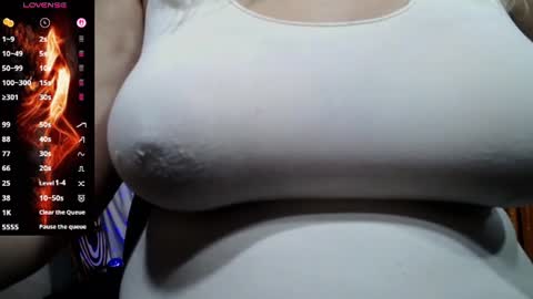 Lina online show from August 4, 6:27 pm