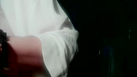 allycat4xoxo online show from June 24, 5:53 am