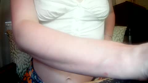 allycat4xoxo online show from June 27, 4:16 am