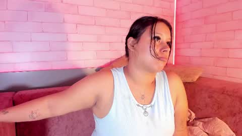 alma_rivers online show from August 9, 5:25 pm