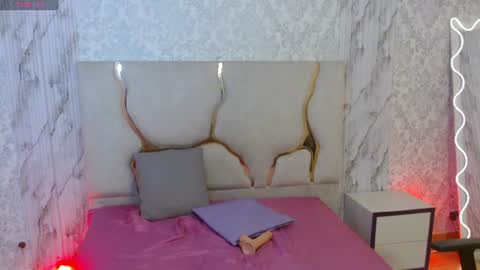 almaa_tay online show from August 14, 12:20 pm