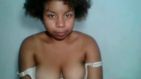 almilauxa online show from August 13, 6:00 pm