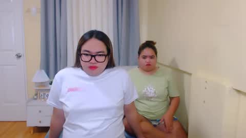 almirablont13 online show from April 26, 1:34 am