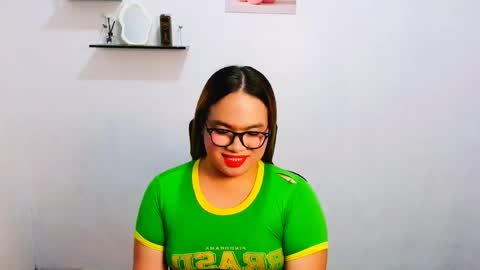 almirablont13 online show from May 10, 11:45 am