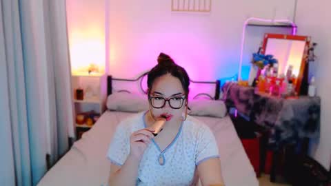 almirablont13 online show from July 28, 10:32 am