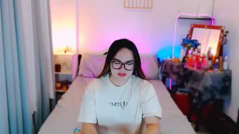 almirablont13 online show from July 29, 10:33 am