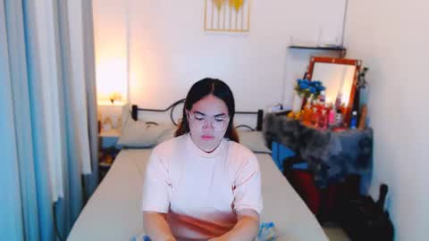 almirablont13 online show from August 1, 11:22 pm