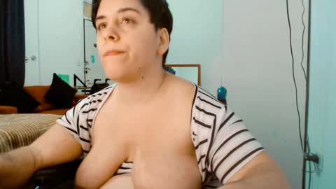 Almond online show from April 24, 3:32 am