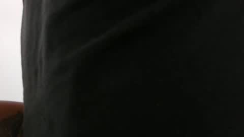 almondwithlove online show from April 20, 2:21 am