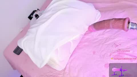 alondra_milff online show from August 8, 5:40 am