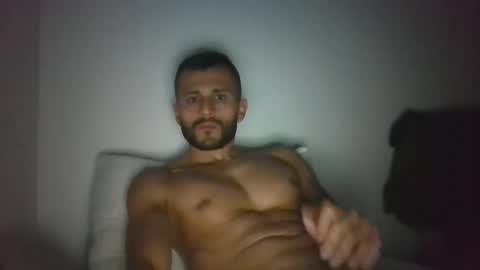 Alonp1022 online show from May 2, 6:40 am