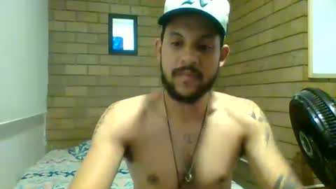 alpha_mk online show from August 15, 6:39 am