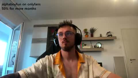 Andy online show from August 15, 4:49 am