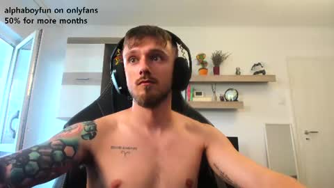 Andy online show from August 18, 7:58 am