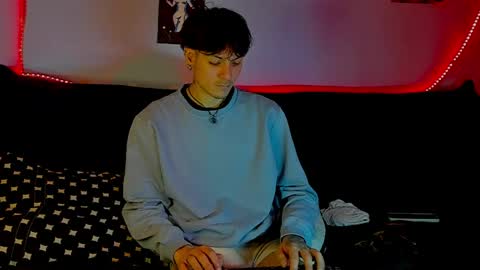 Dioniso online show from April 15, 9:11 pm