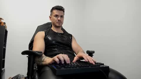 LeatherMaster online show from August 7, 6:41 pm