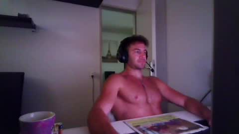 alphah_hunk online show from August 1, 4:46 pm