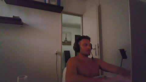 alphah_hunk online show from August 10, 4:30 pm
