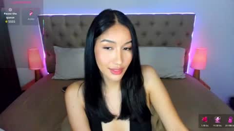 sophia online show from August 14, 7:50 pm