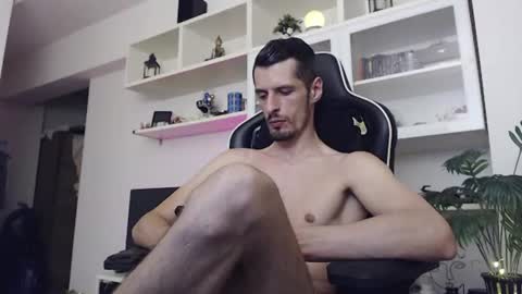 alphamastertodd online show from July 17, 10:10 pm