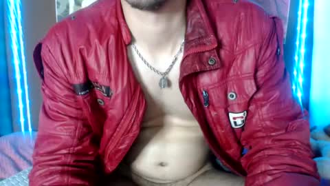 alphamercury online show from August 3, 8:43 am