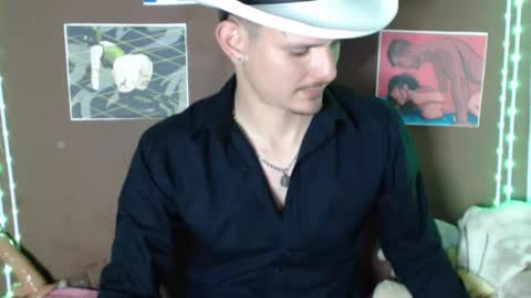 alphamercury online show from August 12, 7:33 am