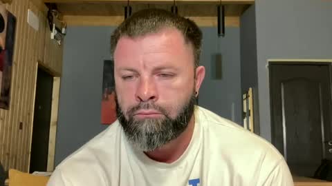Jhonny online show from August 4, 2:41 am