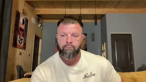 Jhonny online show from August 9, 3:07 am