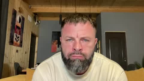 Jhonny online show from August 13, 7:44 am