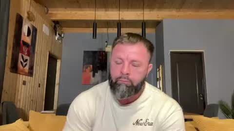 Jhonny online show from August 17, 3:33 am