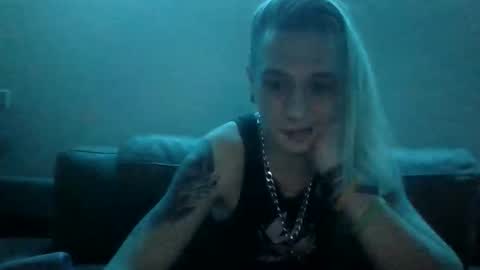 altboy010 online show from February 19, 7:11 pm