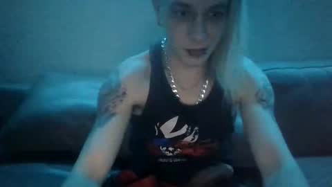 altboy010 online show from February 19, 11:35 pm