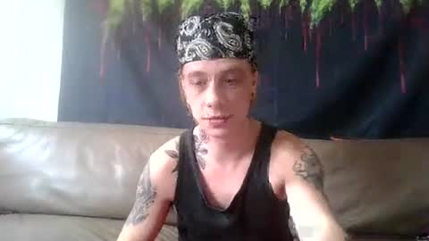 altboy010 online show from June 12, 1:51 pm