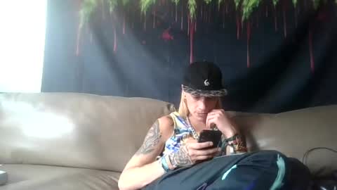 altboy010 online show from July 24, 3:48 pm