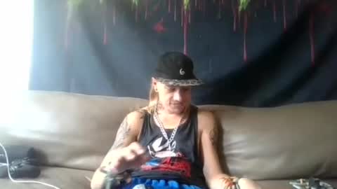 altboy010 online show from July 27, 2:11 pm