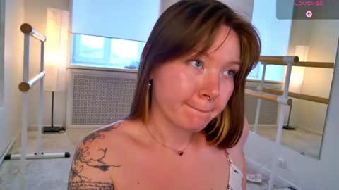 Lilu online show from August 14, 11:25 am
