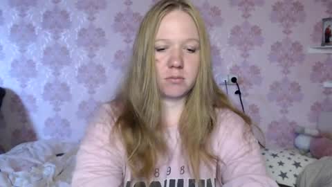 alya764770 online show from July 23, 11:56 am