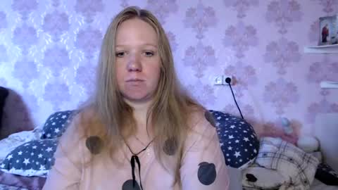 alya764770 online show from July 27, 10:21 am