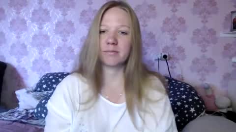 alya764770 online show from July 28, 6:30 am