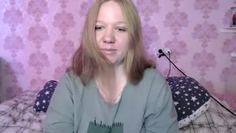 alya764770 online show from August 4, 3:36 am