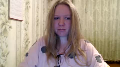 alya764770 online show from August 10, 4:19 pm