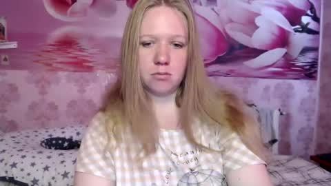 alya764770 online show from August 15, 5:44 am