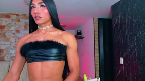 alya_campbell online show from July 29, 12:17 am