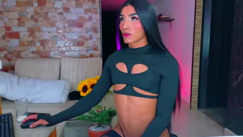 alya_campbell online show from July 30, 1:02 am