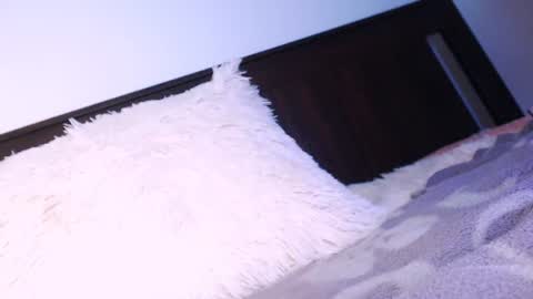 alyce_fav online show from August 2, 10:22 am