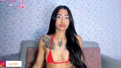 Aly online show from July 30, 11:55 pm