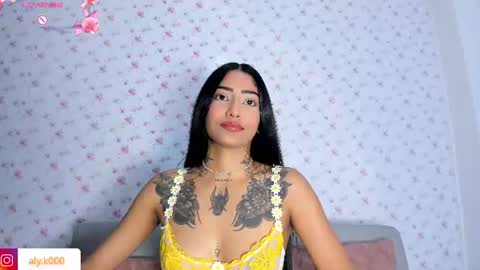 Aly online show from August 13, 11:30 pm