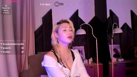 Alysia online show from July 17, 7:03 pm