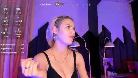 Alysia online show from July 24, 8:34 pm