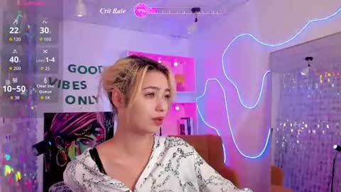 Alysia online show from August 10, 6:04 am